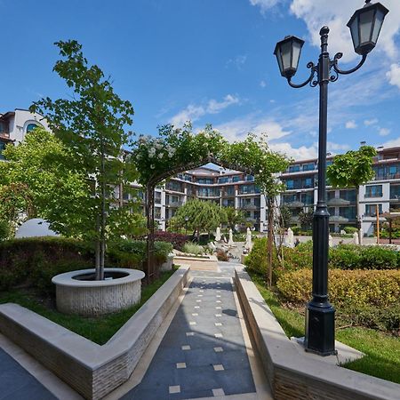 Boutique Rose Gardens Pomorie 아파트 호텔 외부 사진