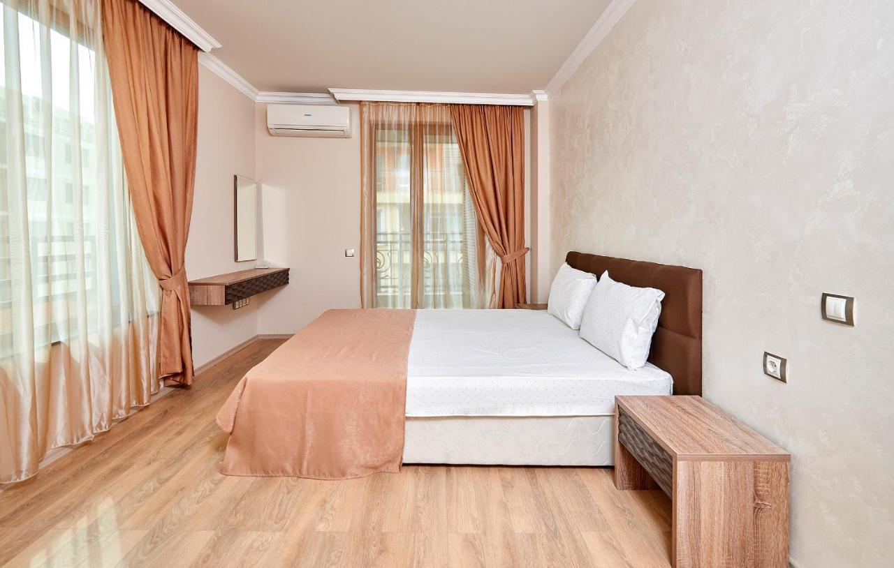 Boutique Rose Gardens Pomorie 아파트 호텔 외부 사진