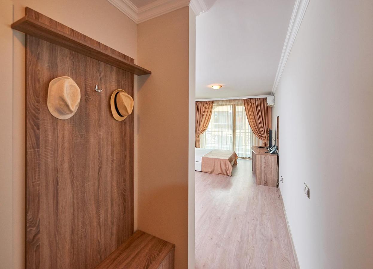 Boutique Rose Gardens Pomorie 아파트 호텔 외부 사진